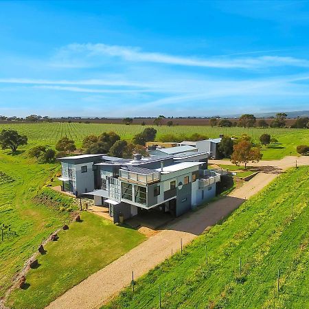 Hotel California Road At Inkwell Wines Mclaren Vale Extérieur photo