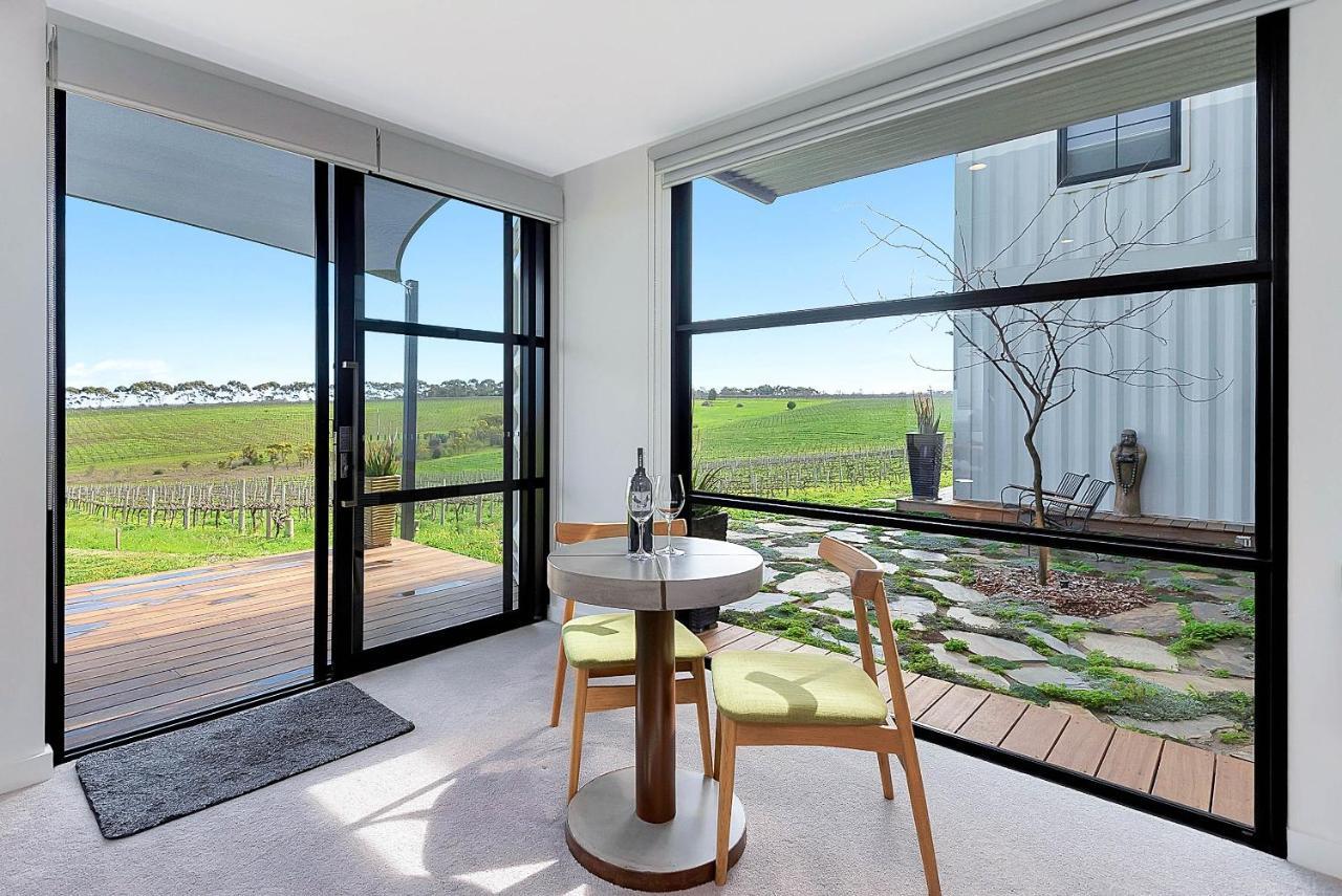 Hotel California Road At Inkwell Wines Mclaren Vale Extérieur photo